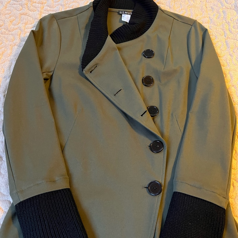 Venus Jacket/Blazer - Picture 5 of 11
